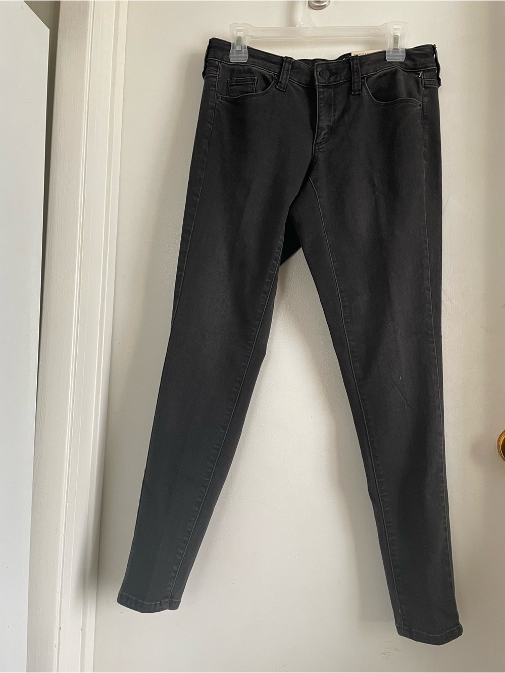 Universal Thread Women's Black Skinny Jeans NEW w/o TAG